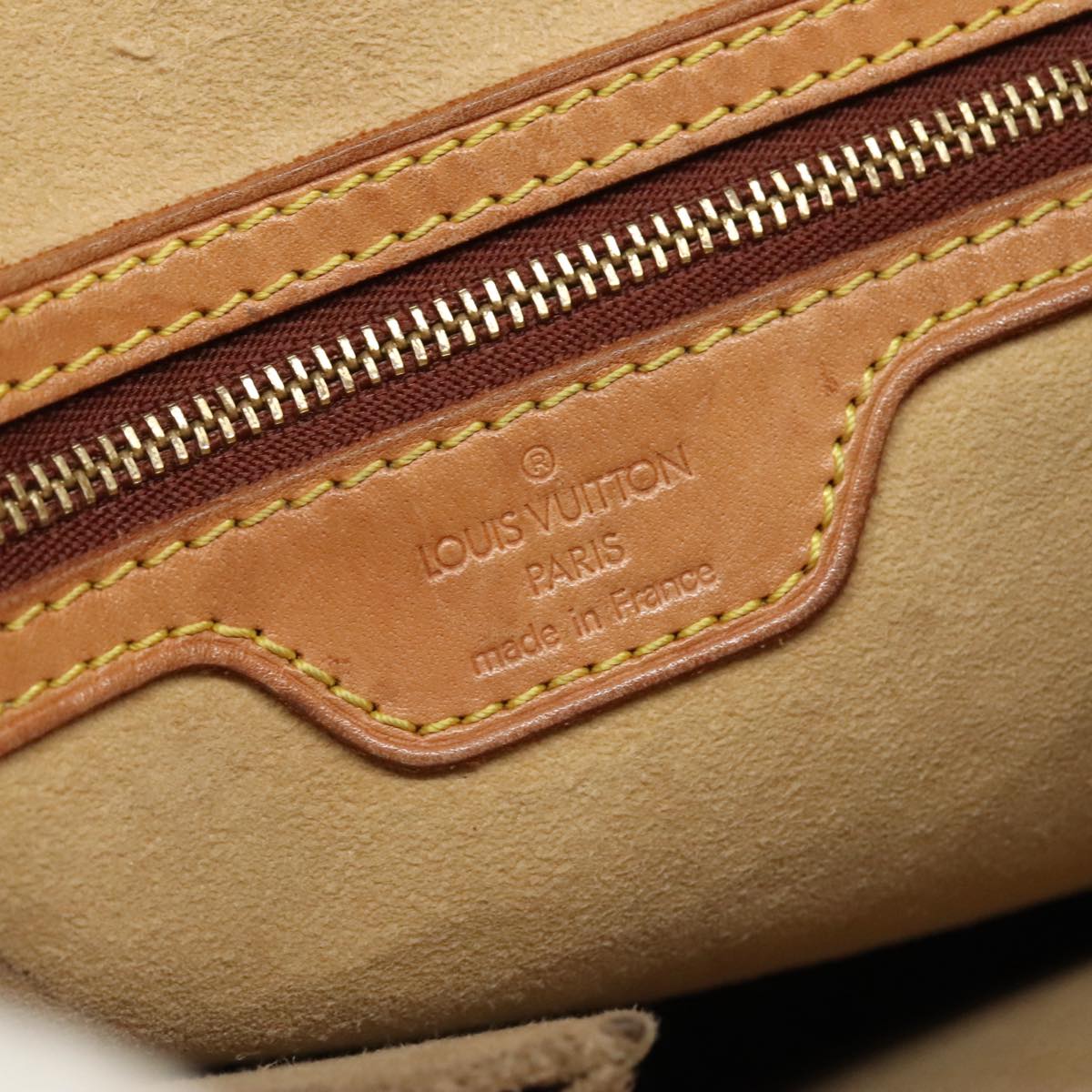 Louis Vuitton Looping GM