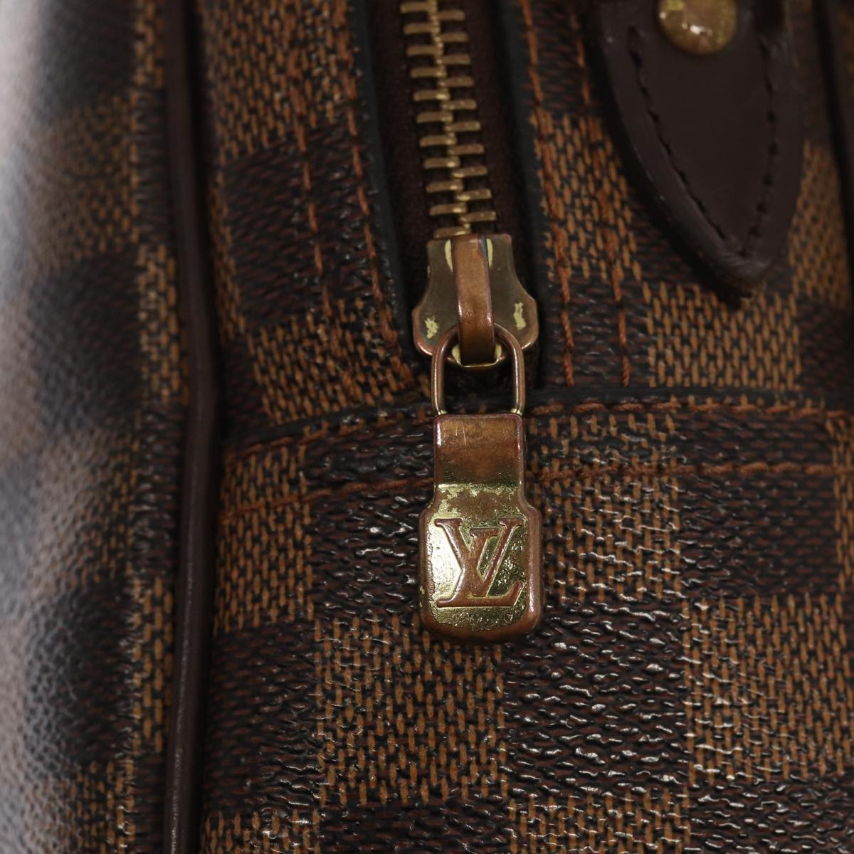 Louis Vuitton Reporter