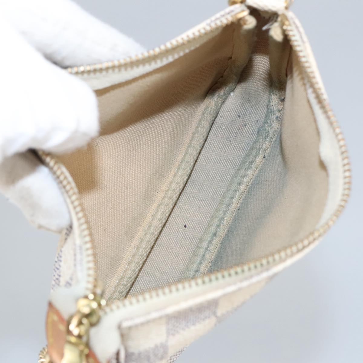 Louis Vuitton Mini Pochette Accessoires