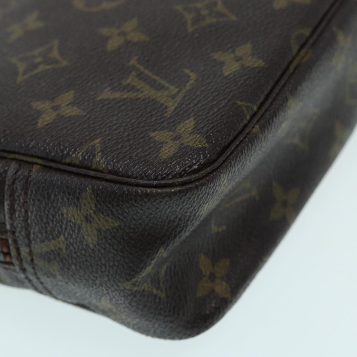 Louis Vuitton Trousse de Toilette