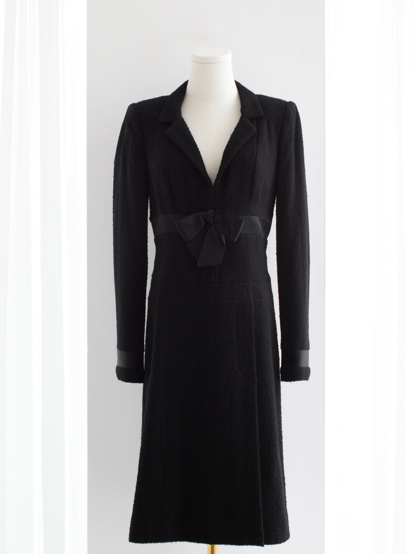 Chanel Haute Couture S/S 2001 LBD Black Bow Mini Dress