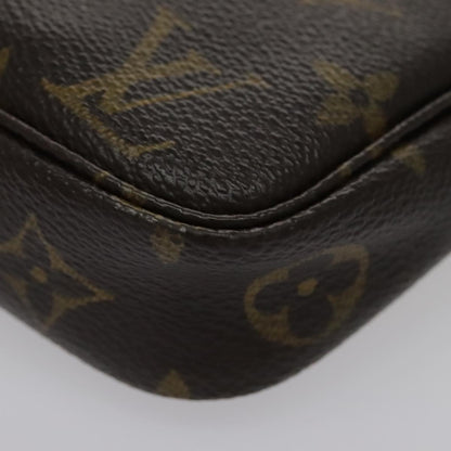 Louis Vuitton Pochette Accessoire