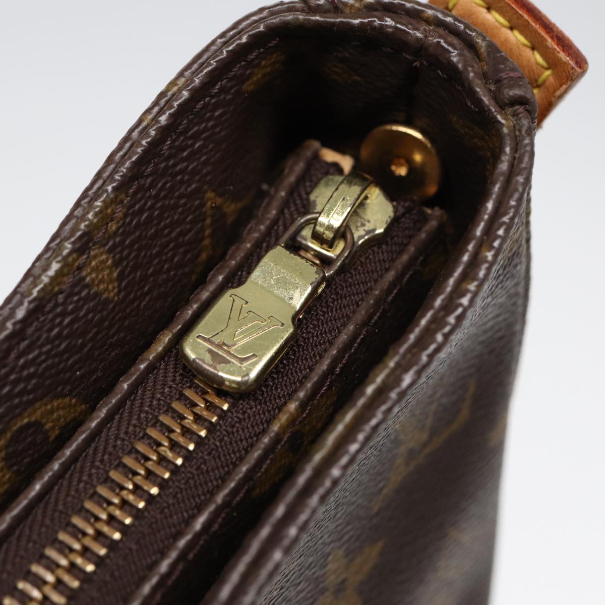 Louis Vuitton Looping GM