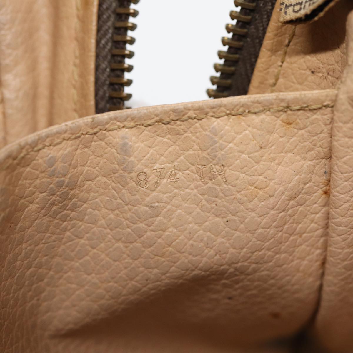 Louis Vuitton Trousse de Toilette