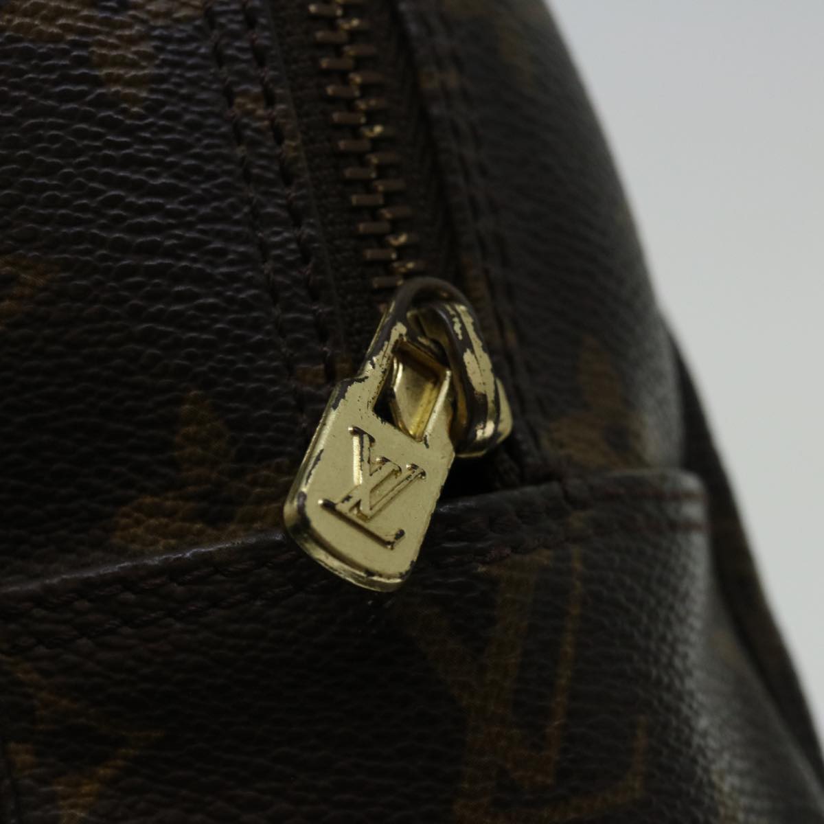 Louis Vuitton Trousse de Toilette