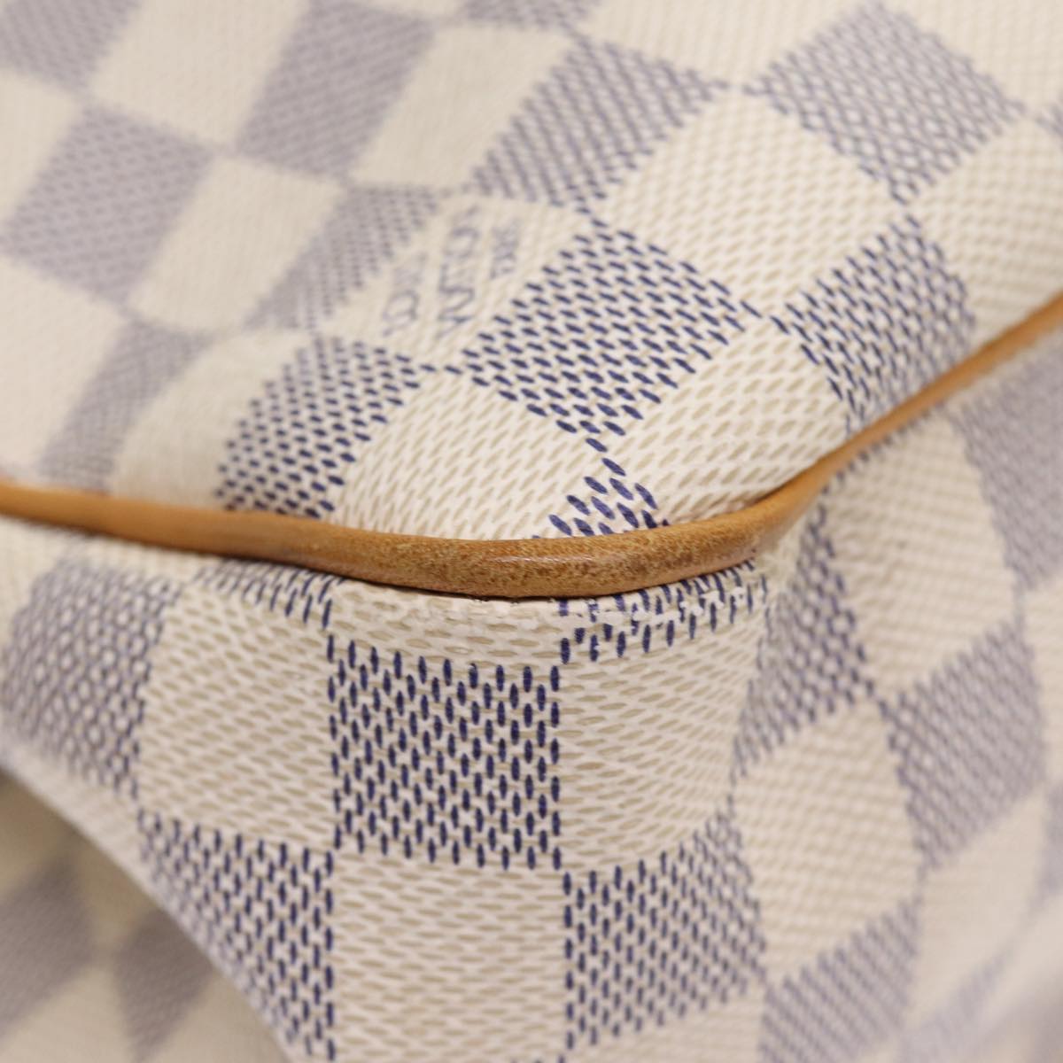 Louis Vuitton Batignolles Horizontal