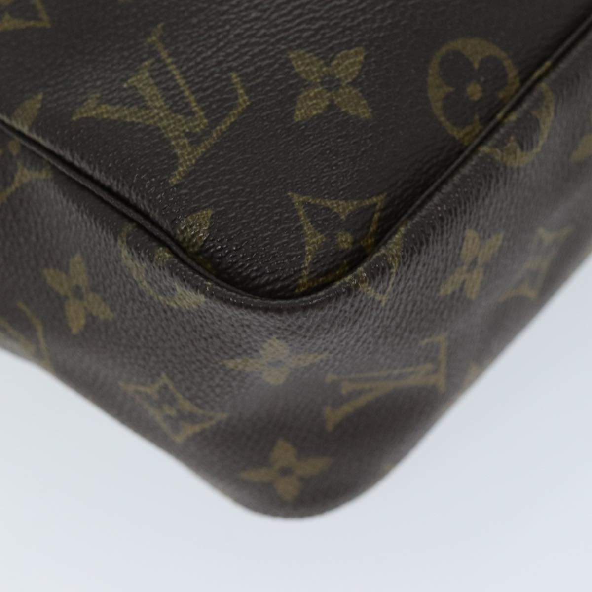 Louis Vuitton Trousse de Toilette