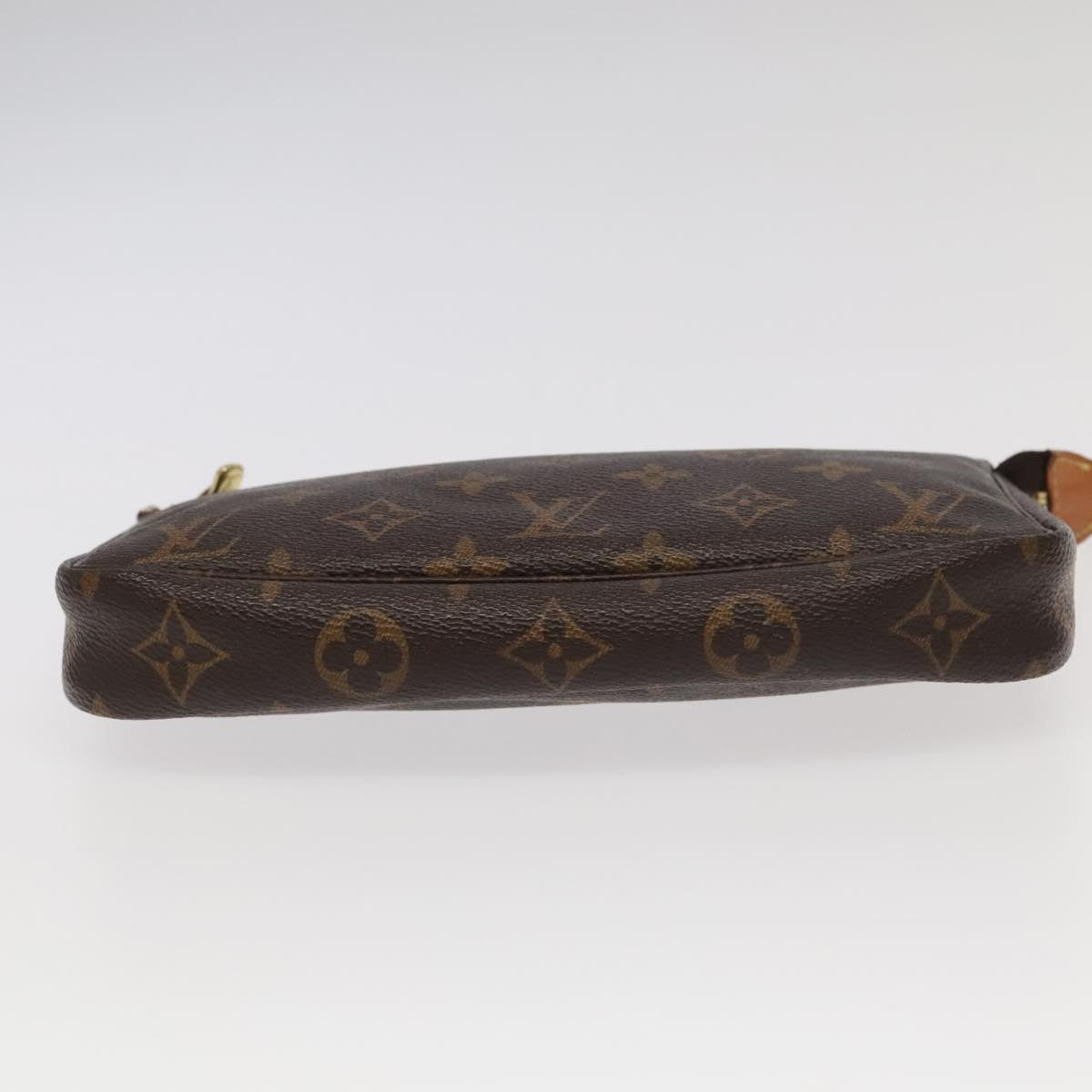 Louis Vuitton Pochette Accessoire