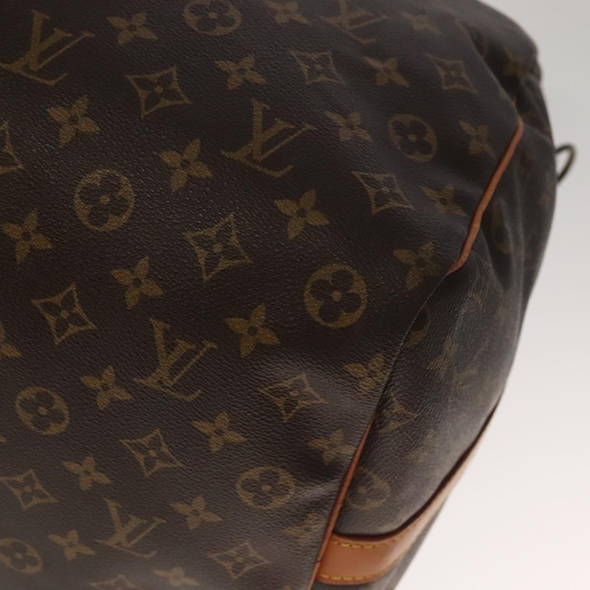 Louis Vuitton Keepall Bandoulière 60