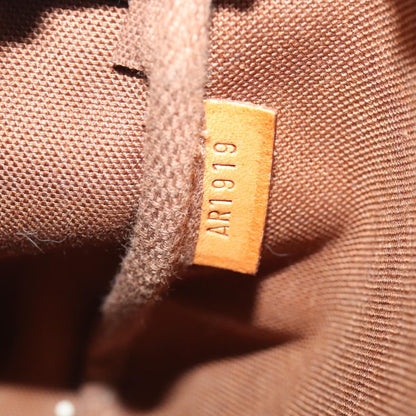Louis Vuitton Pochette Accessoire
