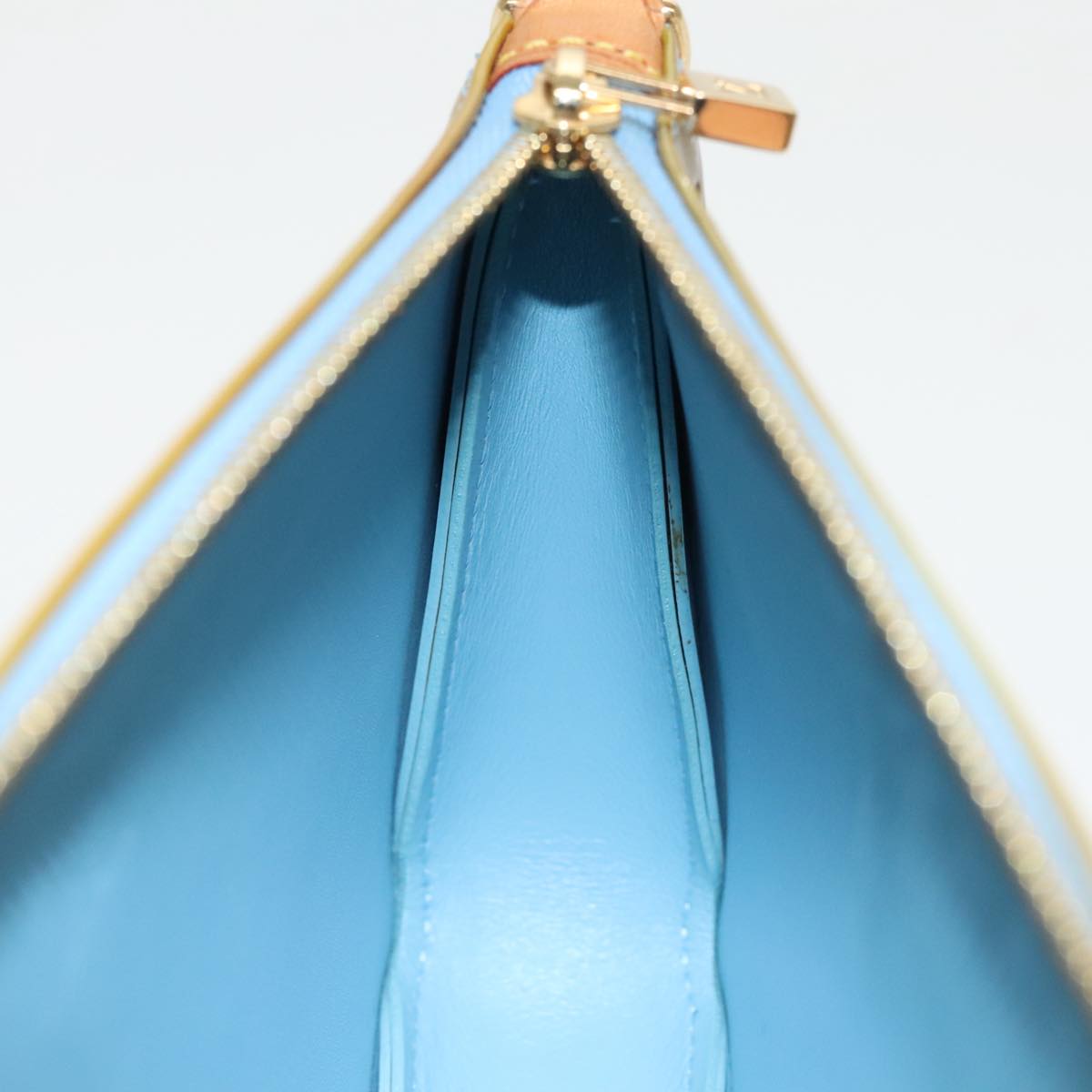Louis Vuitton Lexington