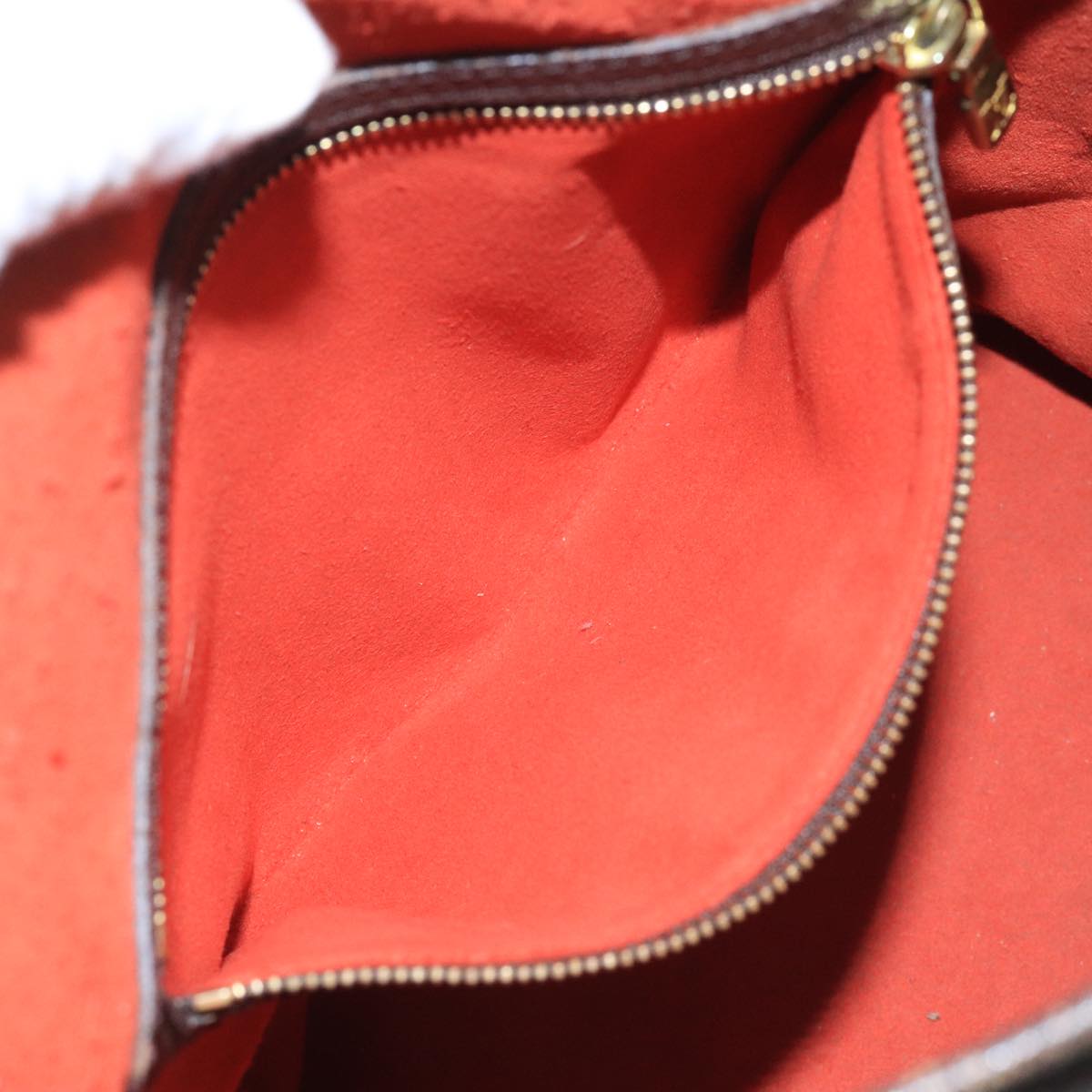 Louis Vuitton Marais