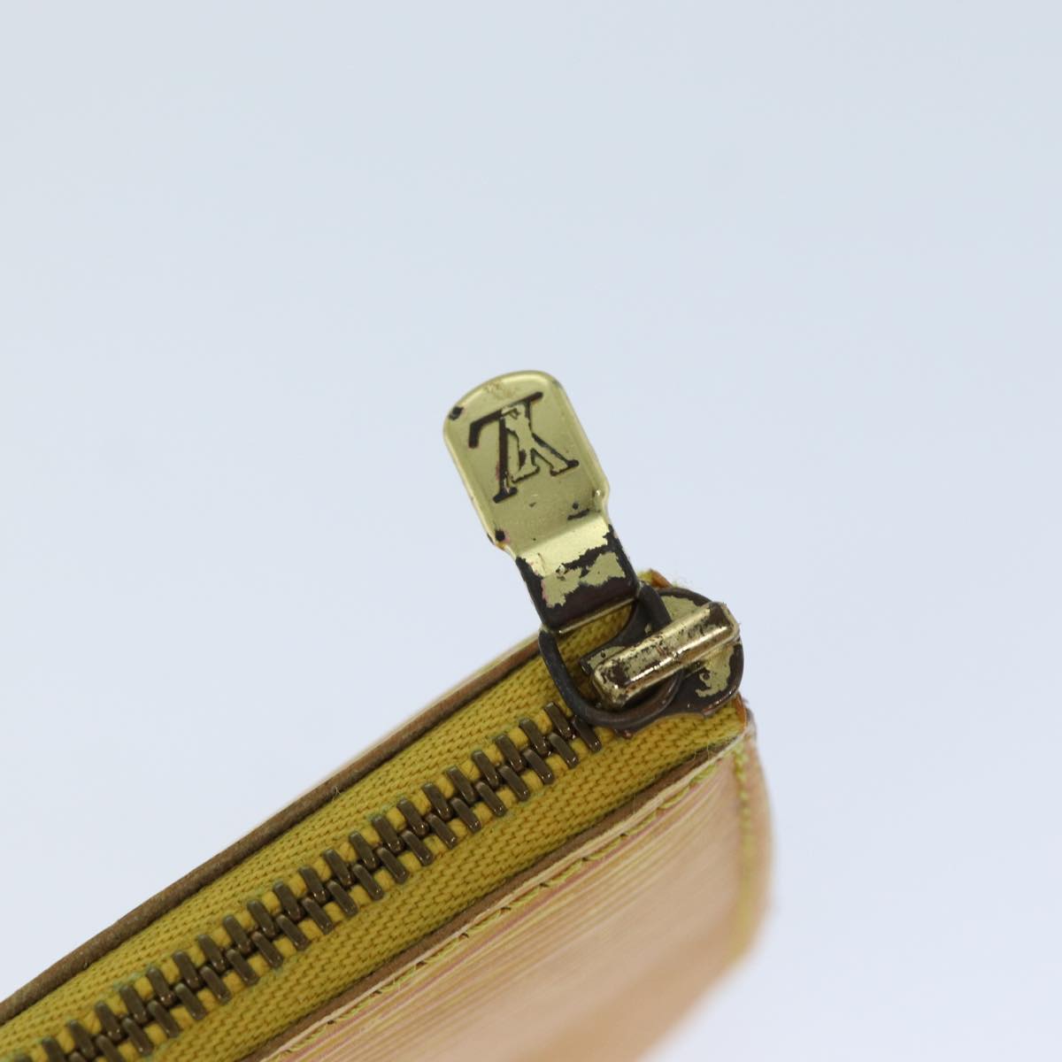 Louis Vuitton Pochette Accessoire