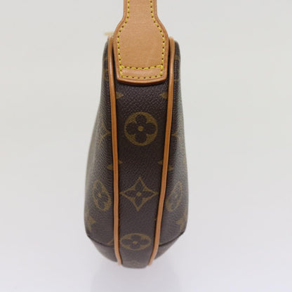 Louis Vuitton Croissant