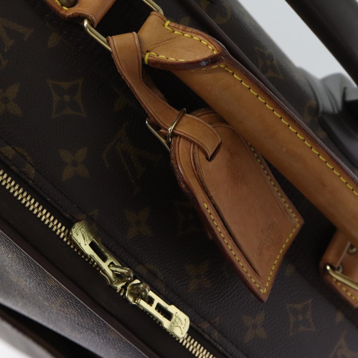 Louis Vuitton Pegase