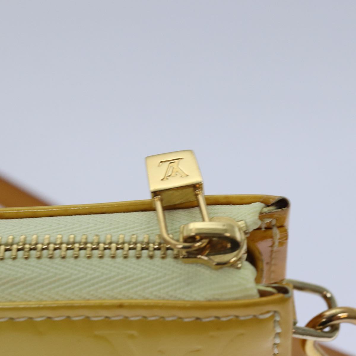 Louis Vuitton Lexington