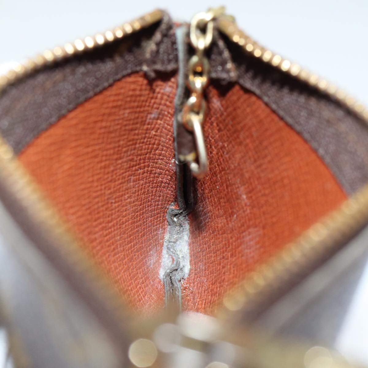 Louis Vuitton Pochette Clés