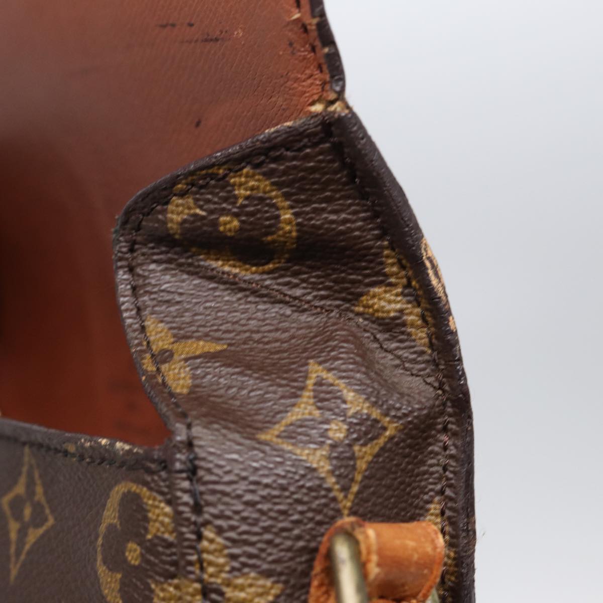 Louis Vuitton Saint Cloud
