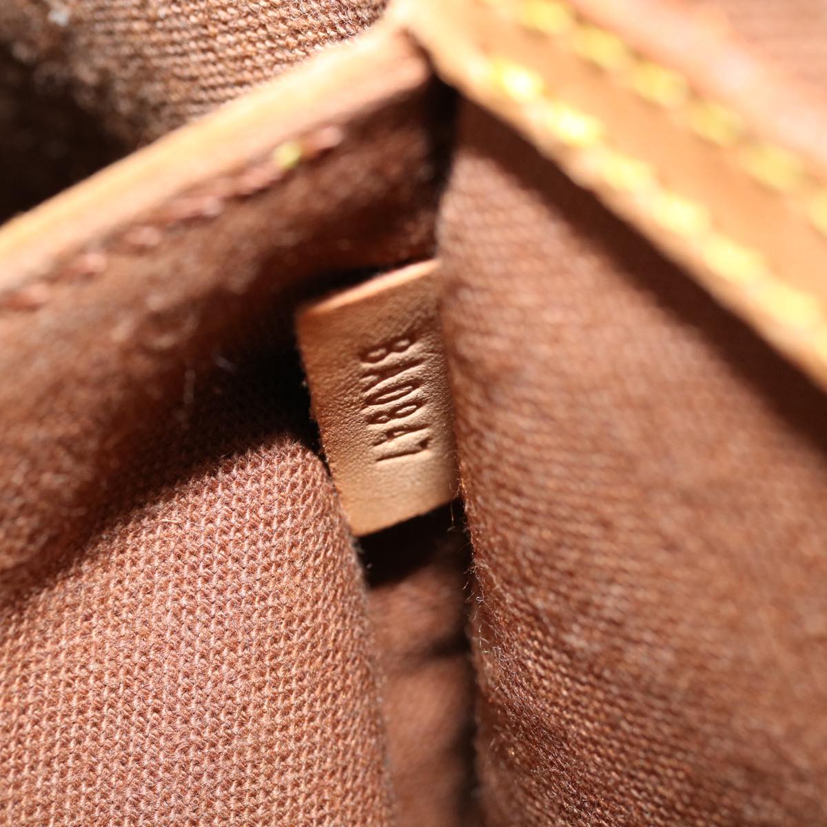 Louis Vuitton Alma