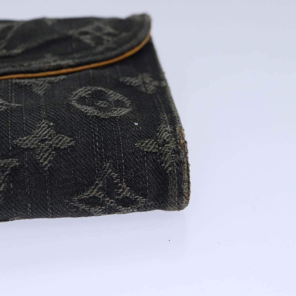 Louis Vuitton Amelia