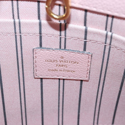 Louis Vuitton Montaigne