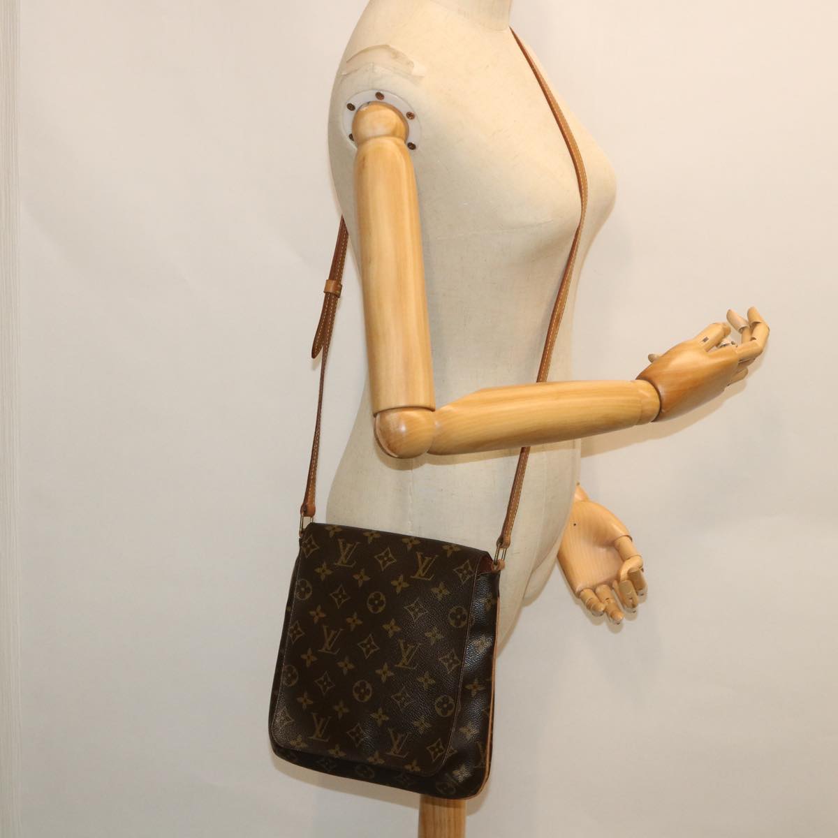 Louis Vuitton Musette