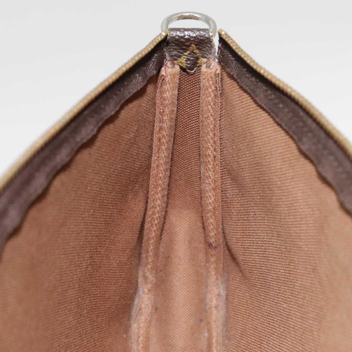 Louis Vuitton Pochette Accessoire