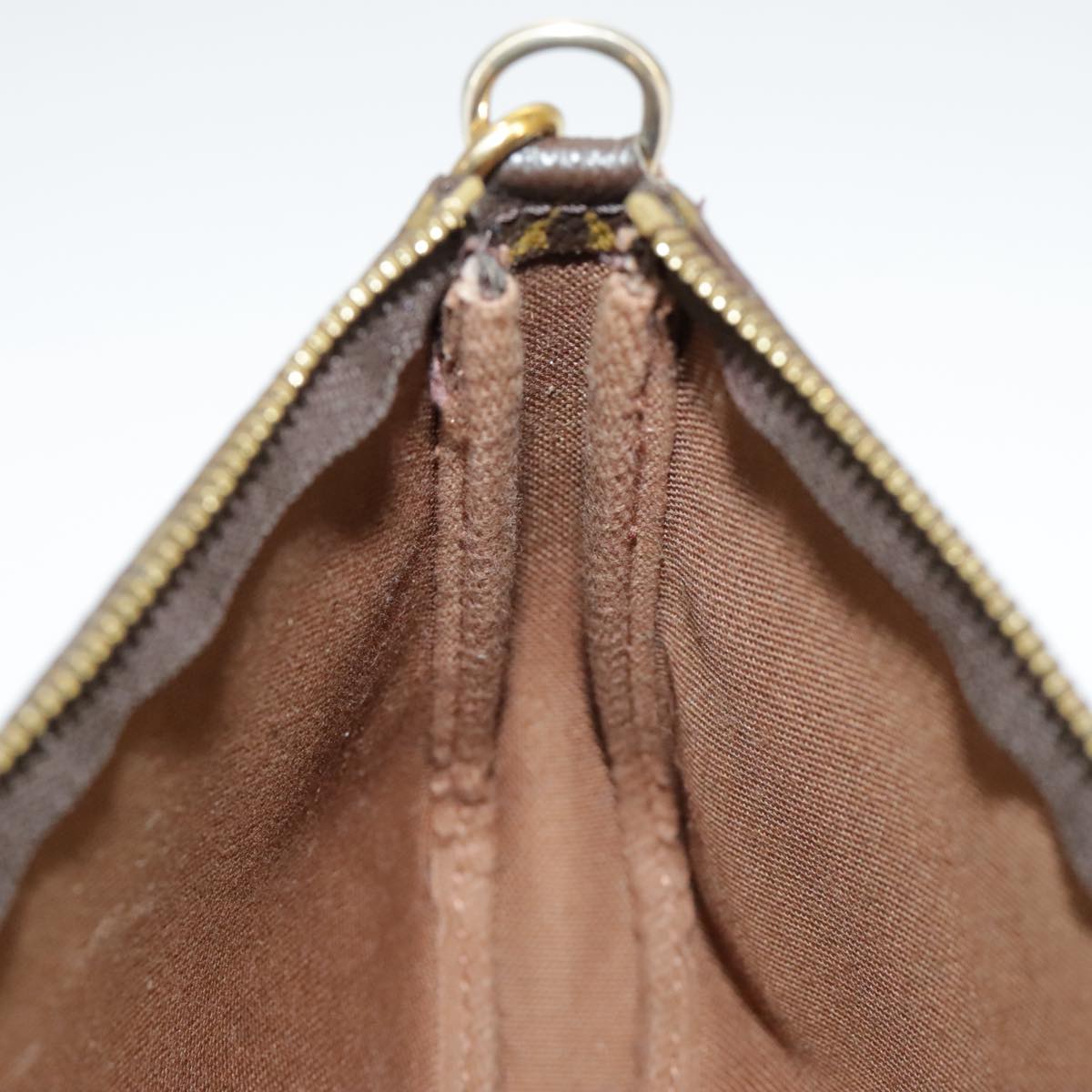Louis Vuitton Pochette Accessoire