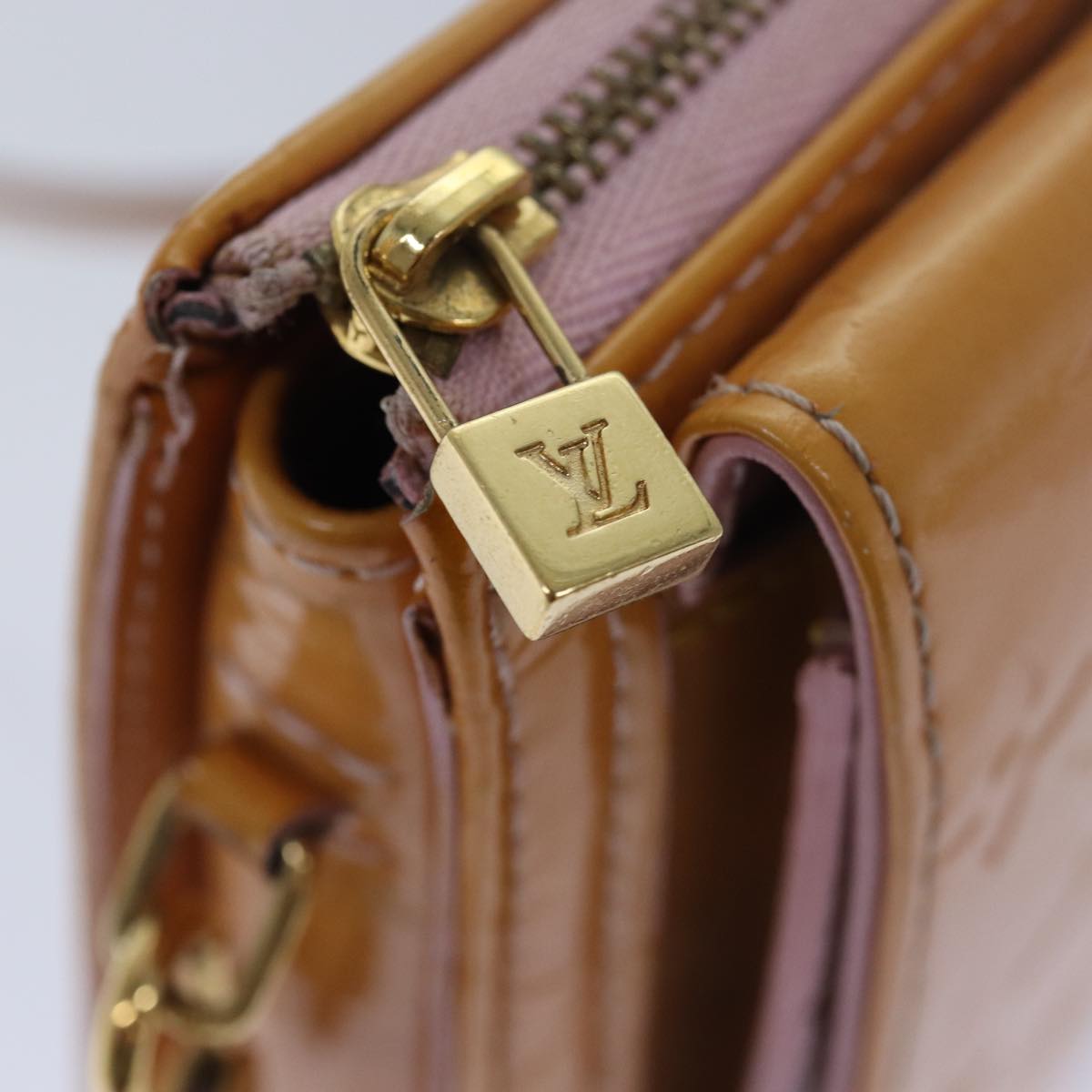 Louis Vuitton Mott