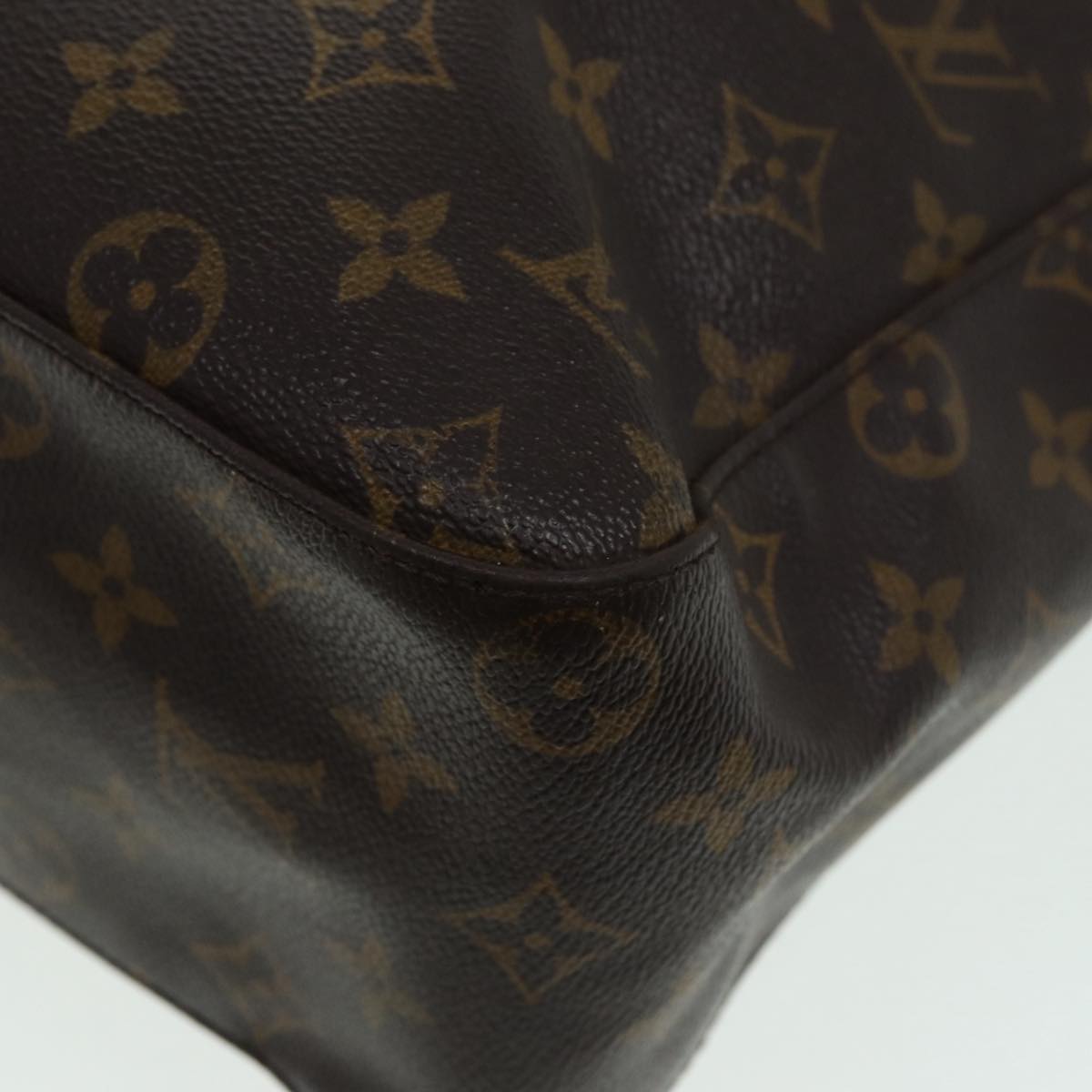 Louis Vuitton Looping GM