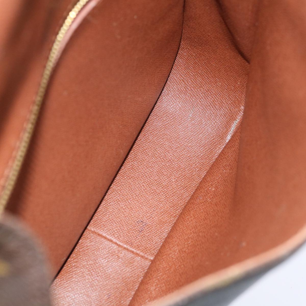 Louis Vuitton Saint Cloud