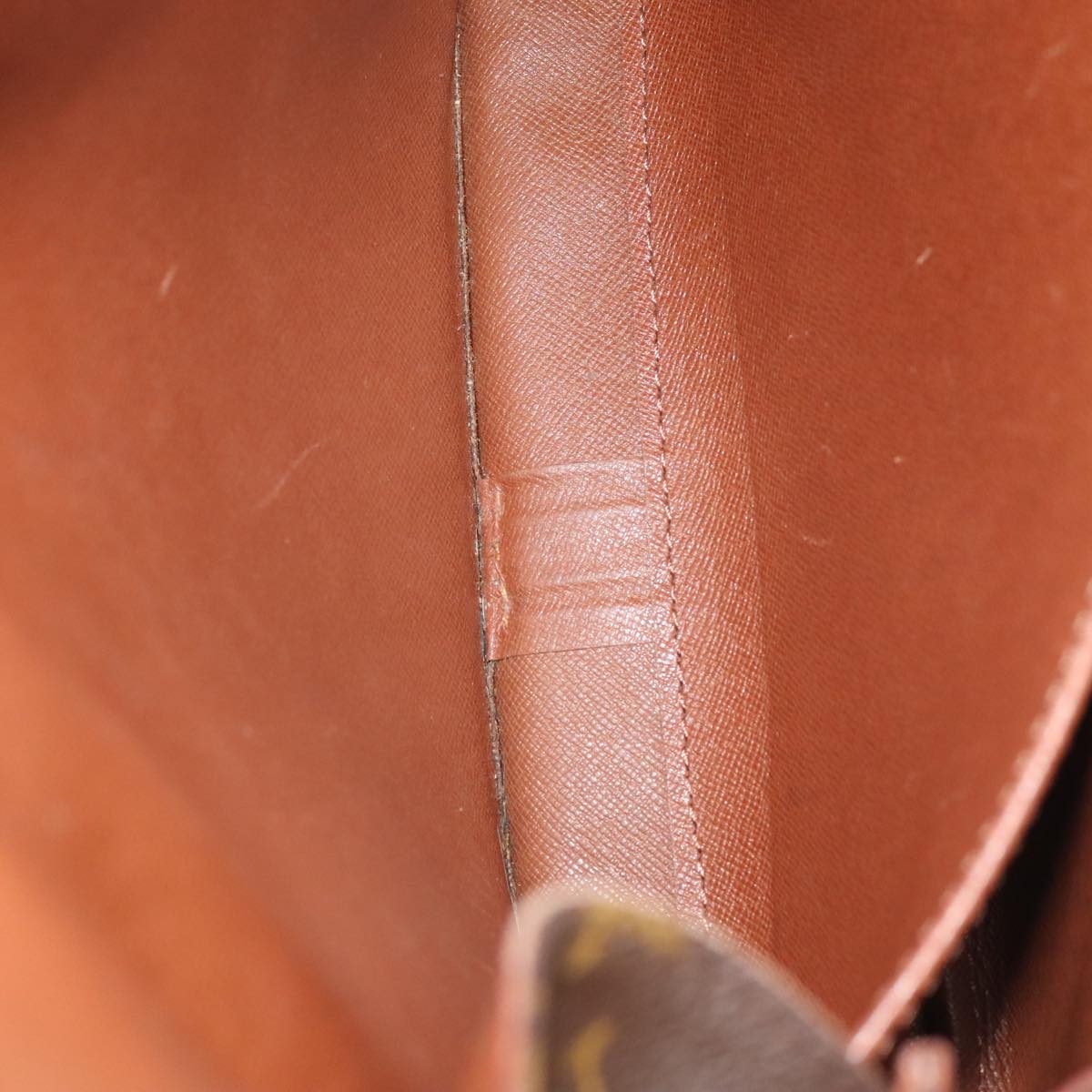Louis Vuitton Cartouchière