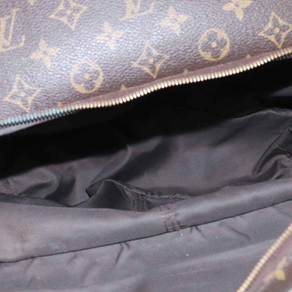 Louis Vuitton Evasion