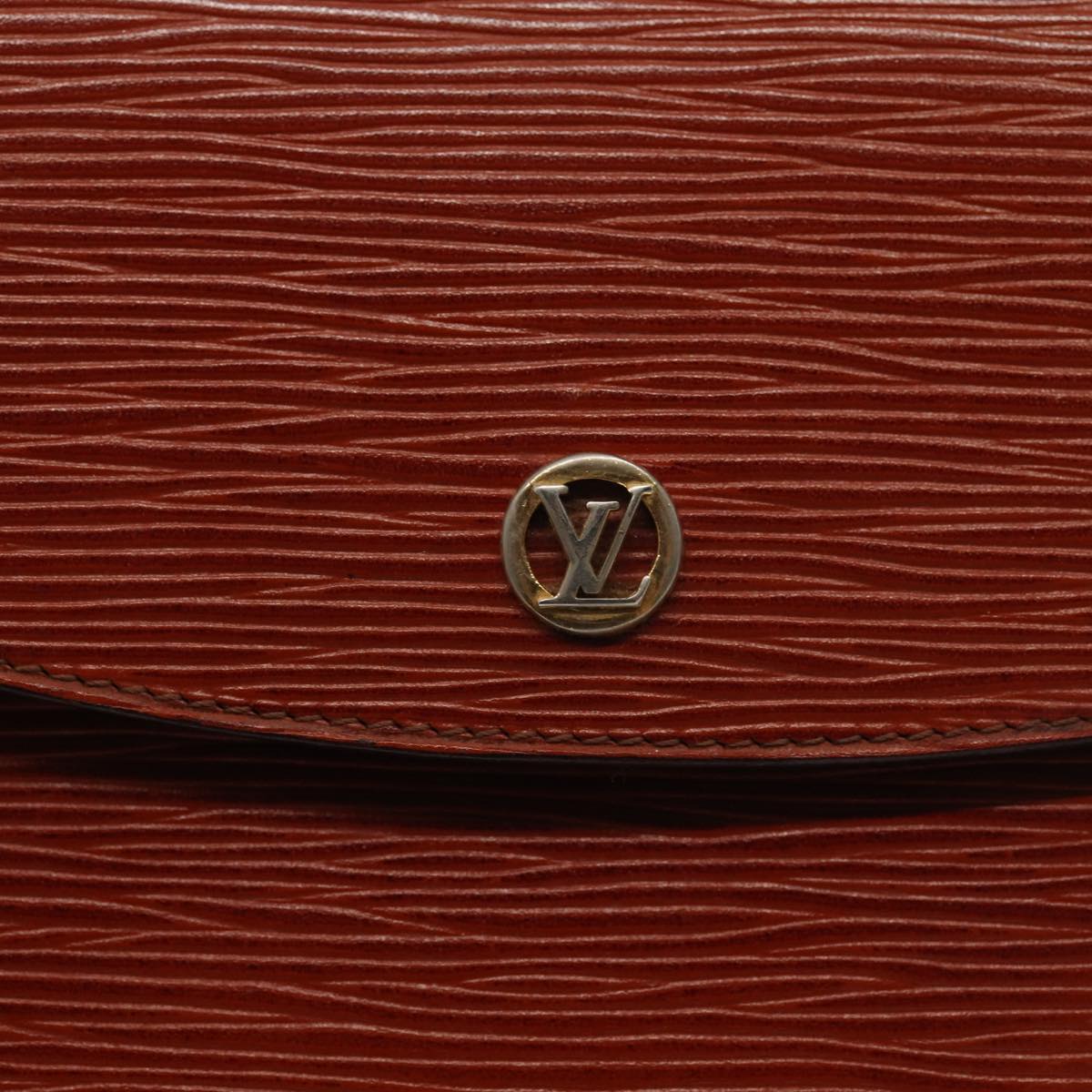 Louis Vuitton Montaigne