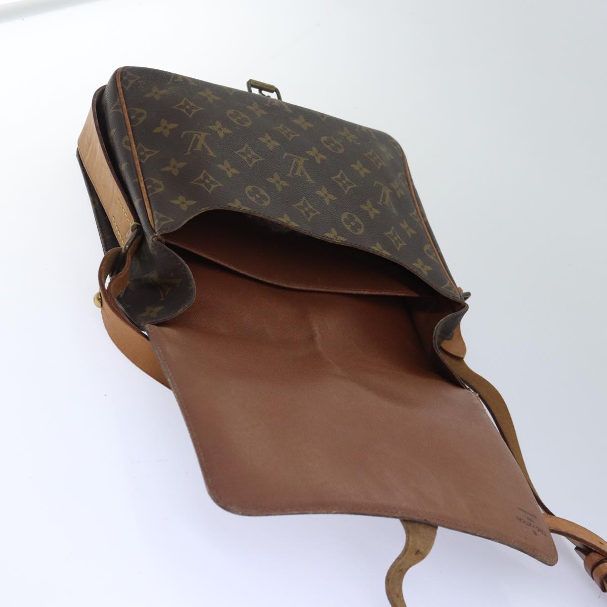 Louis Vuitton Cartouchière