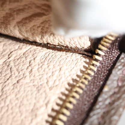 Louis Vuitton Trousse de Toilette