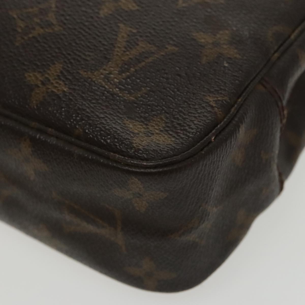 Louis Vuitton Trousse de Toilette