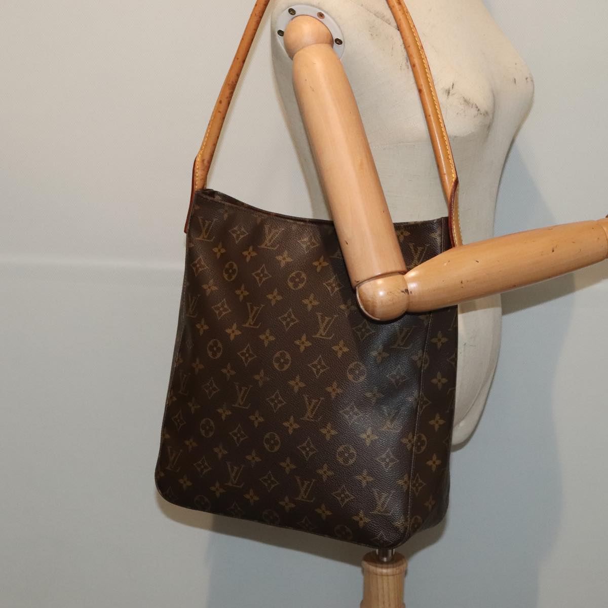 Louis Vuitton Looping GM