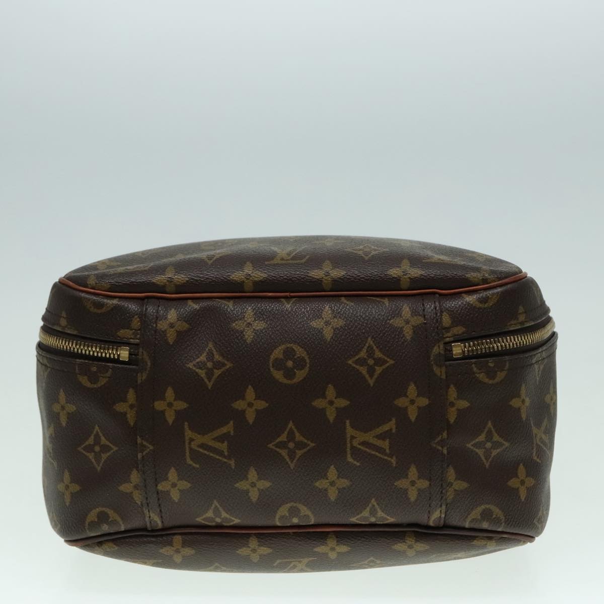 Louis Vuitton Excursion