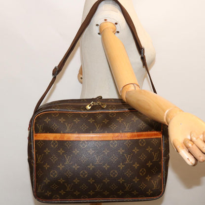 Louis Vuitton Reporter