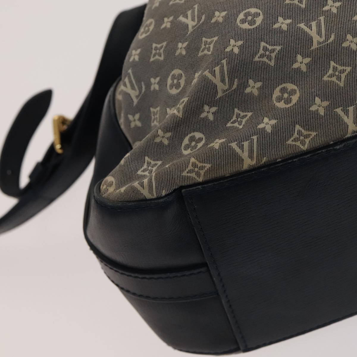 Louis Vuitton Idylle