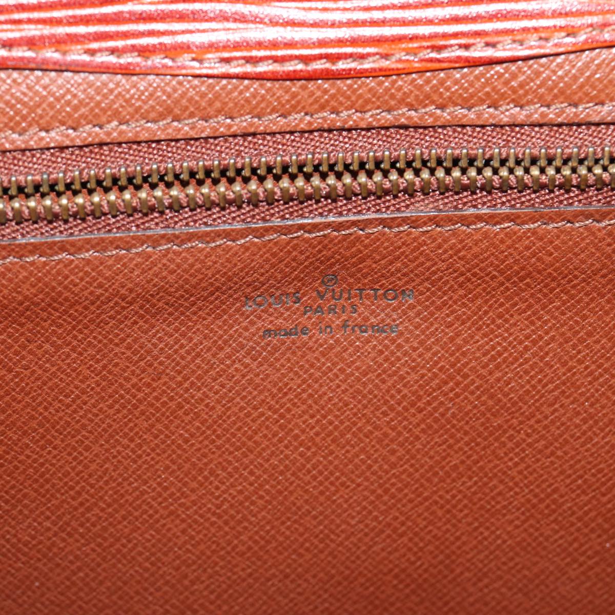 Louis Vuitton Montaigne