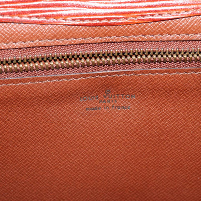 Louis Vuitton Montaigne