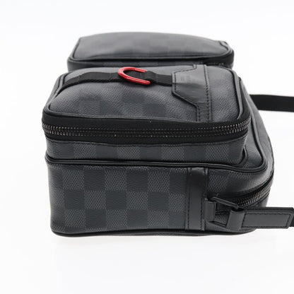 Louis Vuitton Utility