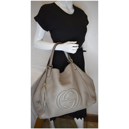 GUCCI Soho Top Handle Pebbled Leather Tote Bag Taupe 282308