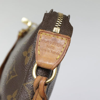 Louis Vuitton Pochette Accessoire