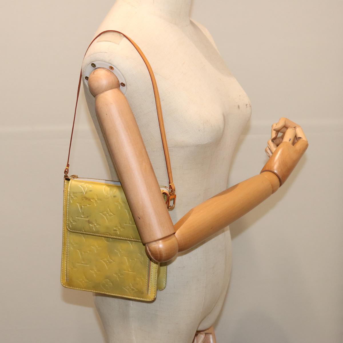 Louis Vuitton Mott