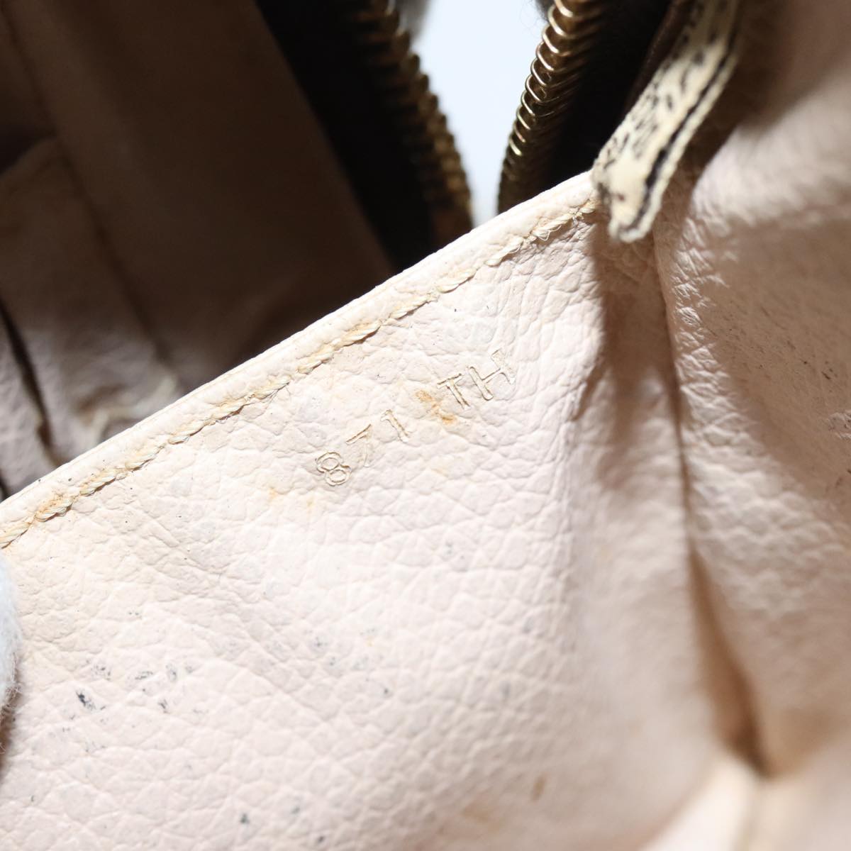 Louis Vuitton Trousse de Toilette