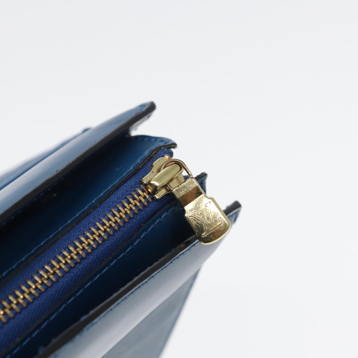 Louis Vuitton Riviera