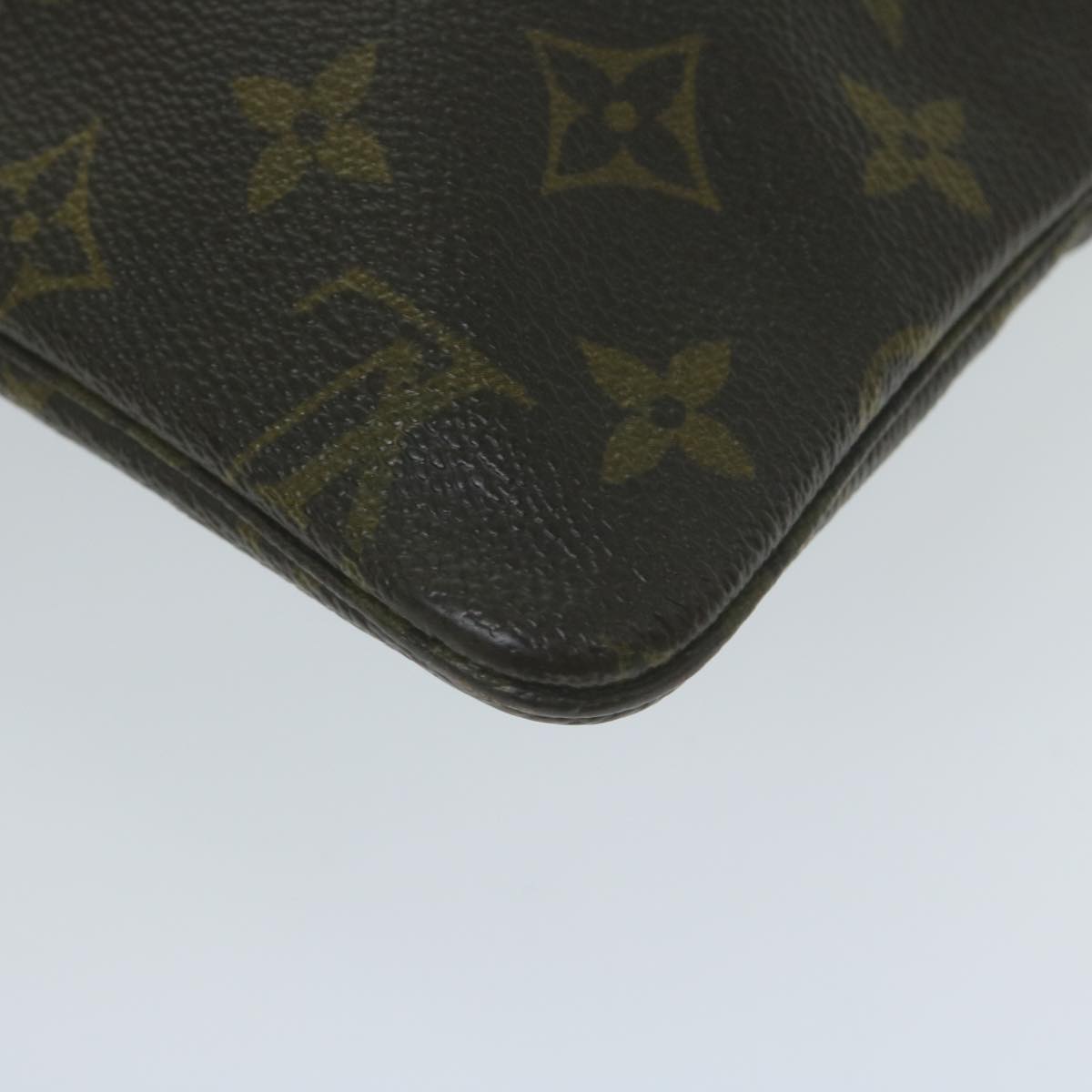 Louis Vuitton Pochette